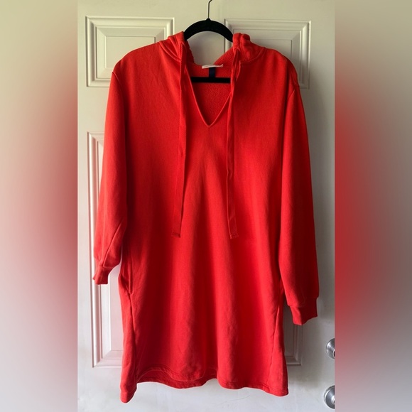 Universal Thread Dresses & Skirts - 🎯60% OFF! NWOT Universal Thread fleece lined hooded dress